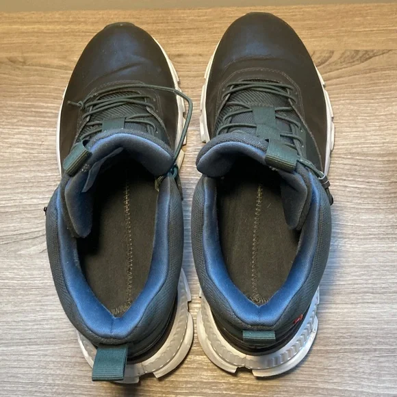 On Running cloud Hi Fir-Umber 9 waterproof Athletic Shoes - Picture 10 of 16